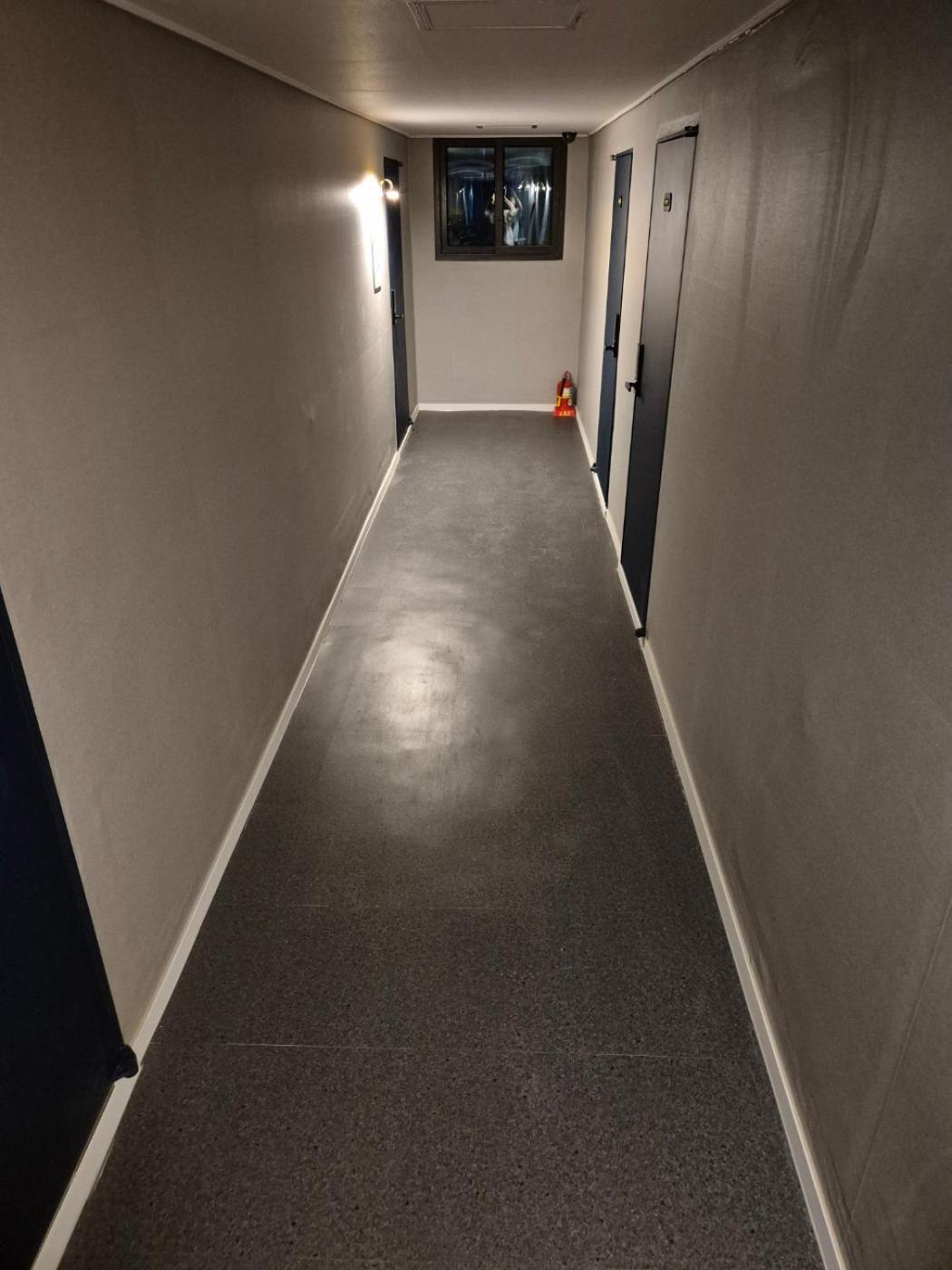 Gangnam Seven Hostel Сеул Экстерьер фото