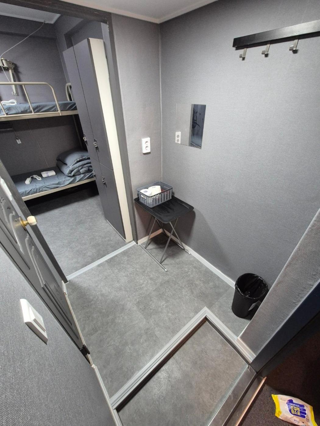 Gangnam Seven Hostel Сеул Экстерьер фото